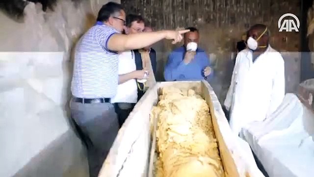 Mısır'da 4 bin yıllık firavun mezarı bulundu