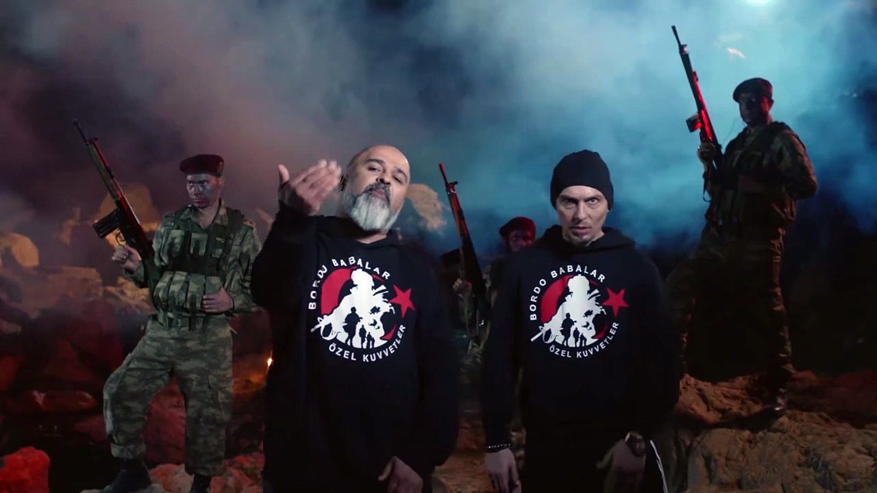 Bordo Babalar - Mehmet Borukcu & Edizz Alfa - (Official Video)