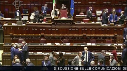 Draghi logra su investidura en el Parlamento de Italia