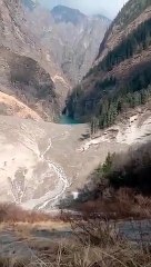 वीडियो में देखिए आइटीबीपी और डीआरडीओ के अधिकारियों की टीम कैसे पहुंची ऋषि गंगा