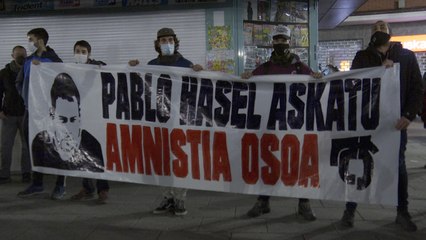 Portavoz dice que Hasel ha sido encarcelado por "su militancia y coherencia comunista"