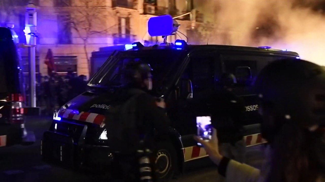 Pablo Hasél - Unterstützer demonstrieren 3. Nacht in Folge