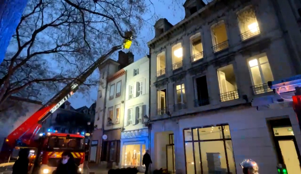 Un incendie jeudi après-midi place Jean-Jaurès à Troyes.