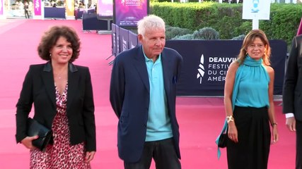 Patrick Poivre d'Arvor : accusé de viol, il porte plainte pour "dénonciation calomnieuse"