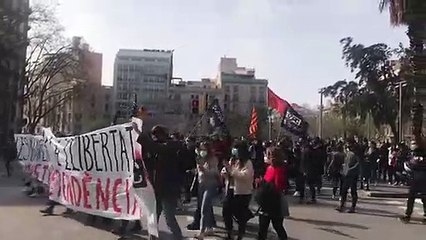 Manifestació a la UB per reclamar que les universitats defensin l'amnistia de Hasel