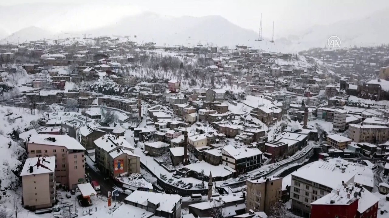 BİTLİS - Doğu'daki 4 ilde 314 yerleşim birimine ulaşım sağlanamıyor (2)