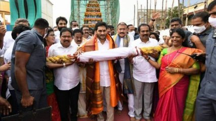 CM Jagan Inaugurates New Wooden Chariot Of Antarvedi Temple