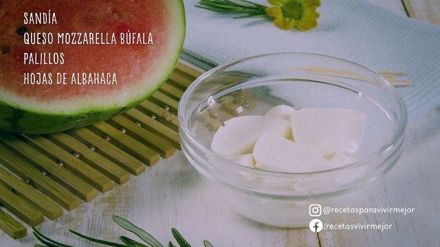 BOCADOS DE QUESO Y SANDIA