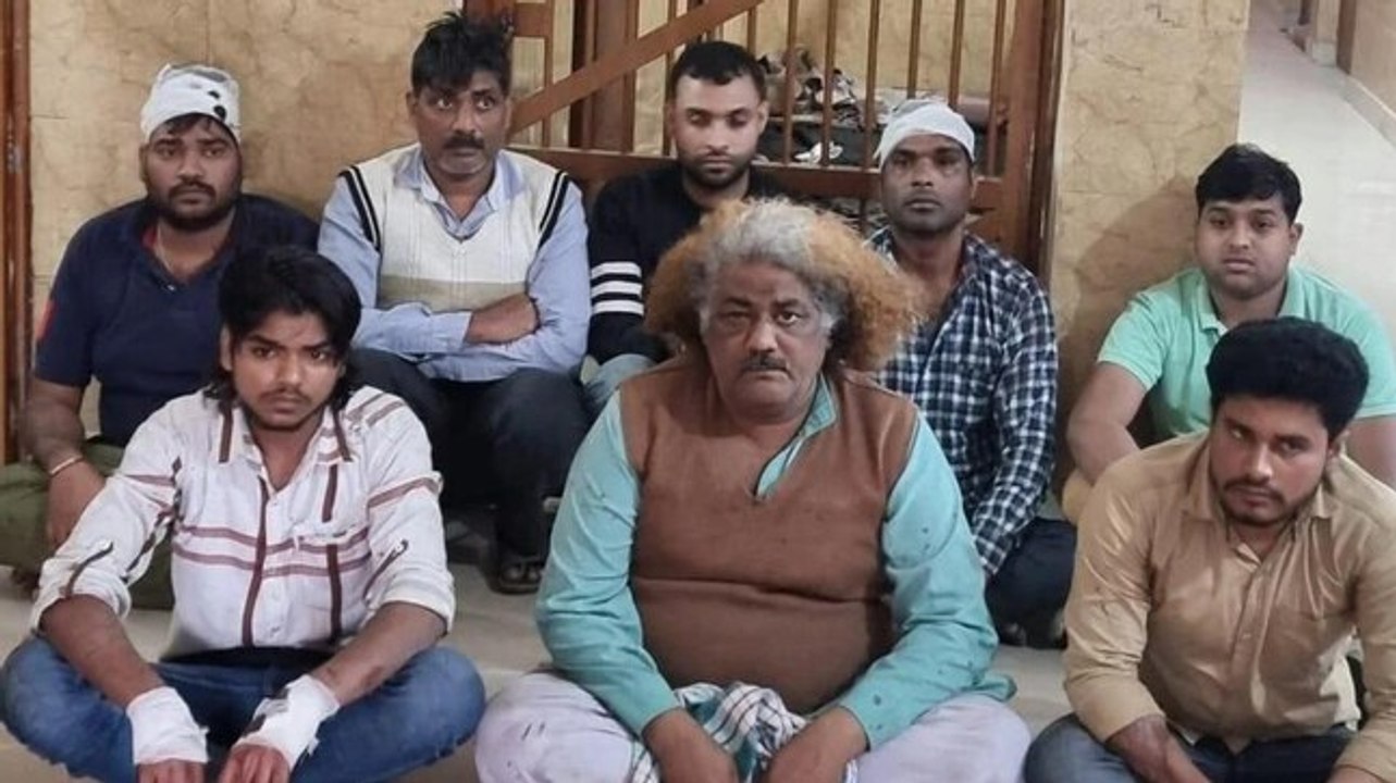What caused brawl over chaat? Uncle from Baghpa...