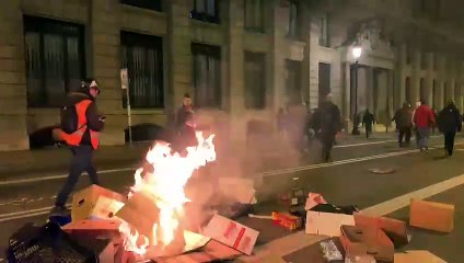 Manifestants quarta nit incidents a Barcelona per demanar la llibertat Pablo Hasél