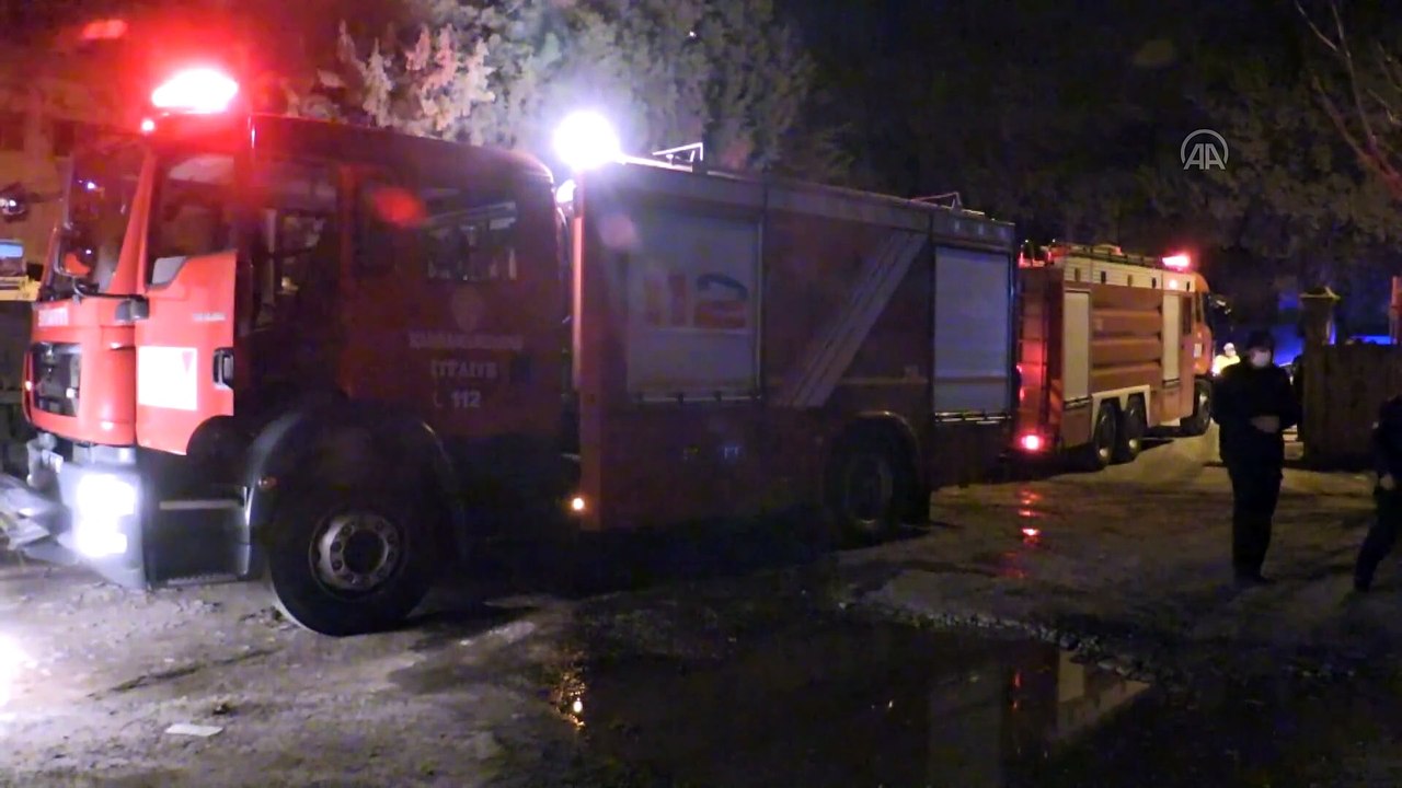 KAHRAMANMARAŞ - Tekstil fabrikasının deposunda çıkan yangın söndürüldü