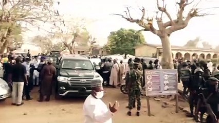 Nigeria: un responsable visite l'école où des dizaines d'enfants ont été enlevés
