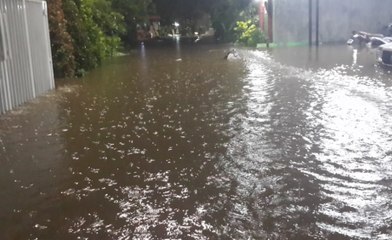 Jakarta Dikepung Banjir, Pintu Air Sunter Hulu Siaga 1