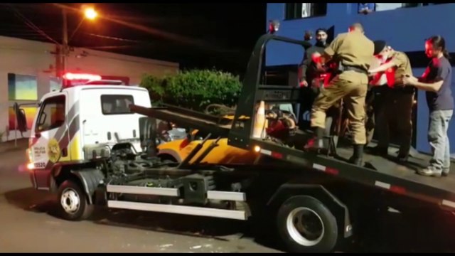 Conforme defesa, motociclista que foi 'atropelado e agredido pela ex' já havia descumprido medida protetiva por quatro vezes e foi denunciado pela perseguição antes do acidente