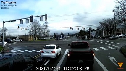 Oops, Wrong Lane. Trafficality Quicky 2021.02.03 — PORTLAND, OR
