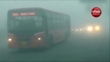 दिल्ली में फिर छाया घना कोहरा।