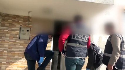 OSMANİYE - Evde kumar oynarken yakalanan 5 kişiye 15 bin 750 lira ceza verildi