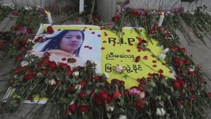 Miles de personas en Birmania toman las calles tras la muerte de un manifestante