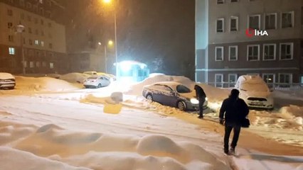 Bitlis’te kar yağışı hayatı olumsuz etkiliyor