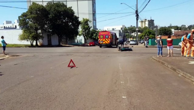Mulher de 32 anos fica ferida ao se envolver em acidente de trânsito na Rua Souza Naves, no Bairro Parque São Paulo