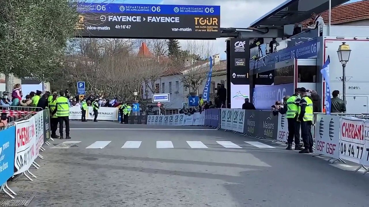 Tour des Alpes-Maritimes et du Var : Woods sort du bois à Fayence