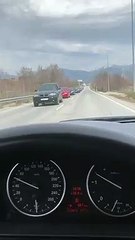 Los accesos a la sierra madrileña se colapsan por el clima favorable.