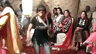 Chikni Chambeli Song with local Girl Dance