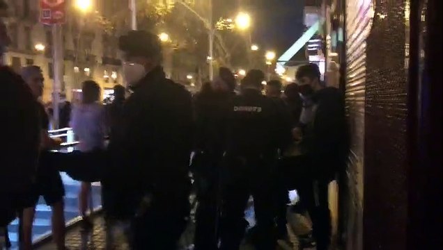 Imatges del cinquè dia de protesta contra l'empresonament de Hasél a Barcelona