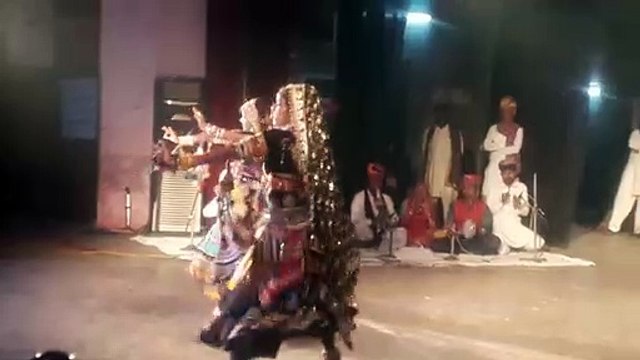 राजस्थानी संस्कृति की सतरंगी लोक प्रस्तुतियों ने जीता दिल