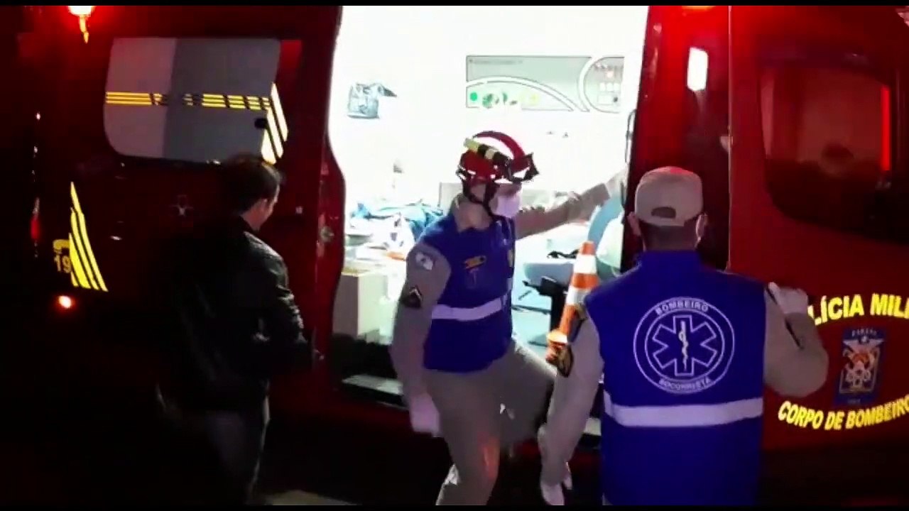 Motociclista fica ferido após acidente com veículo Gol na Rua Presidente Bernardes