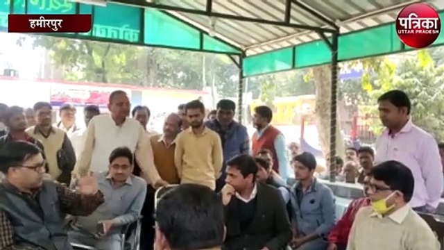 ग्रेजुएटी के लिए वित्त लेखा अधिकारी सेवानिवृत्त शिक्षक से मांग रहा था रिश्वत, विजिलेंस ने बिछाया जाल, पकड़ा गया