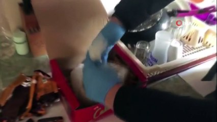 Kek kutusunda uyuşturucu ticareti