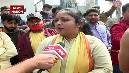 Delhi Begumpur Murder : पीड़ित परिवार से किसी को भी नहीं मिलने देने पर गुस्सा बढ़ा