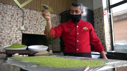 Gaziantep’in Yeni Lezzeti: 'Meyveli Katmer'