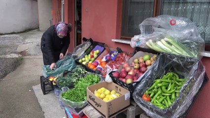 Eşi Terk Edince Mahallenin “Bakkal Ablası” Çocuklarının Kahramanı Oldu