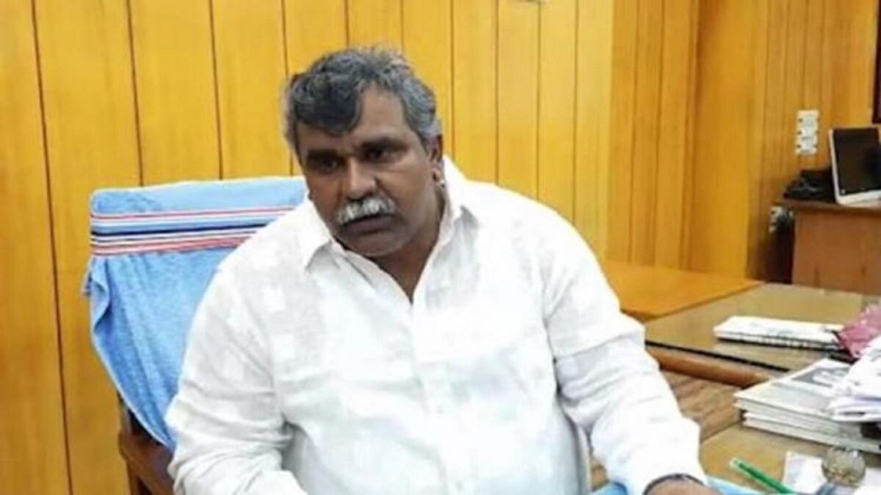 TMC leader reacts on CBI notice to MP Abhishek...