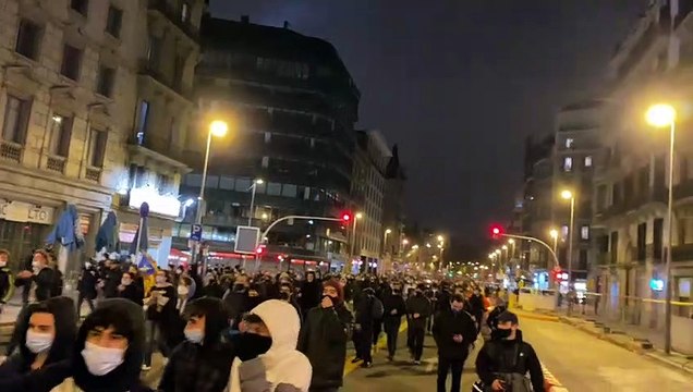 Els manifestants es dirigeixen cap a plaça Catalunya Guillem Ramos