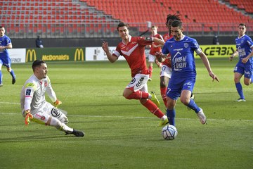 Valenciennes 2-2 ESTAC⎥Résumé du match