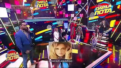 Un beso y una flor, la canción que interpretó a dúo el equipo azul