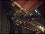 शाजापुर में मक्सी के पास एक खड़े ट्रक में कार ने मारी टक्कर, दो घायल