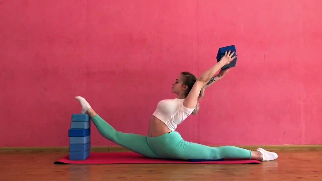 Intense middle split stretching routine. Training CONTORTION. Training Stretching. Gymnastics