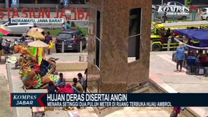 Menara Setinggi 20 Meter Rusak Diterjang Hujan Angin