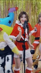 ITZY CLUMSY MOMENTS (KPOP)