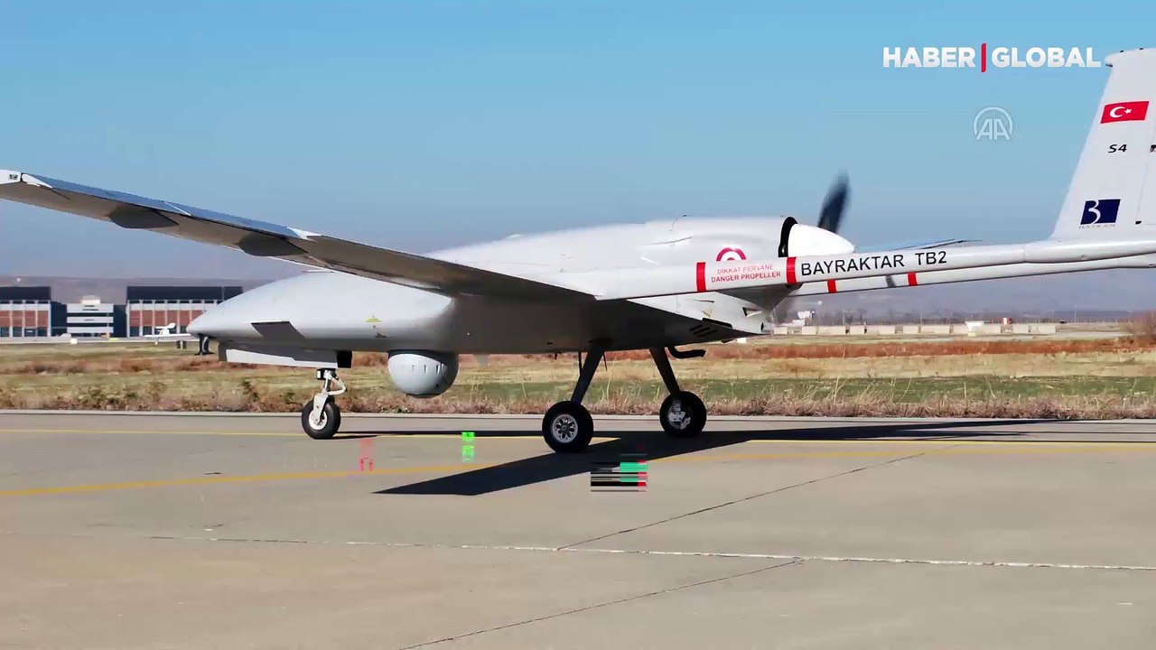 Milli SİHA Bayraktar TB2, 300 bin uçuş saatini tamamladı