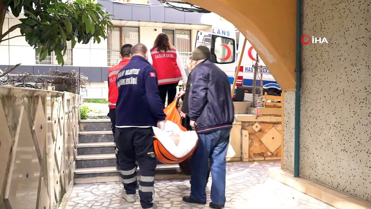 Avcılar Belediyesi ihtiyaç sahiplerine evde sağlık hizmeti ulaştırmaya devam ediyor