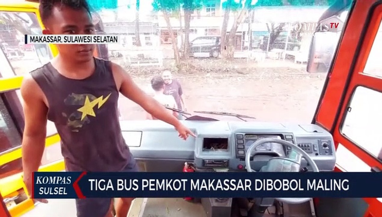 Tiga Bus Pemkot Makassar Dibobol Maling Aki Dan Televisi Raib