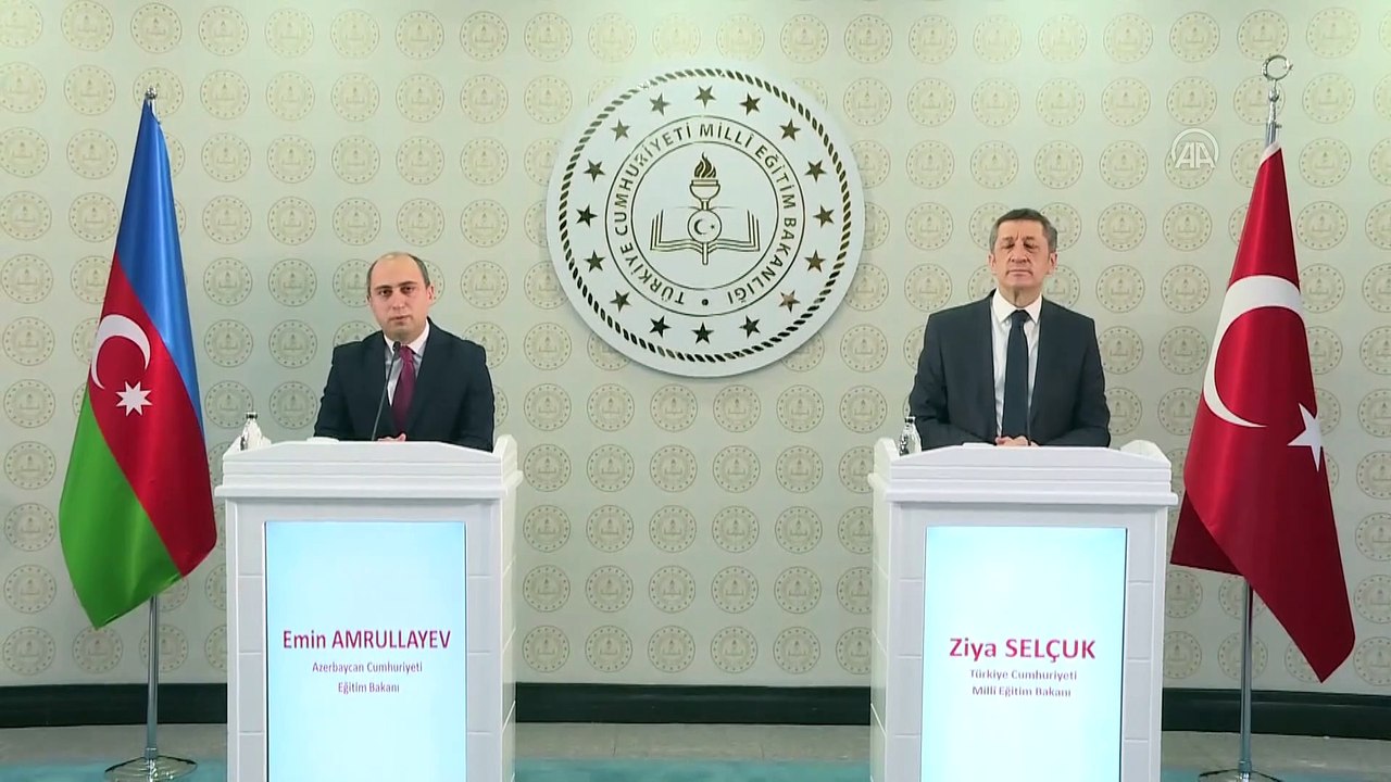 ANKARA - Azerbaycan Cumhuriyeti Eğitim Bakanı Amrullayev: 'Türkiye'de 23 bin kadar Azerbaycanlı öğrenci bulunmaktadır'