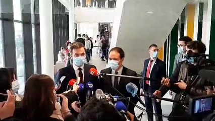 Olivier Véran salue la réactivité et le sang-froid des équipes de l'hôpital Nord-Est après la cyberattaque.