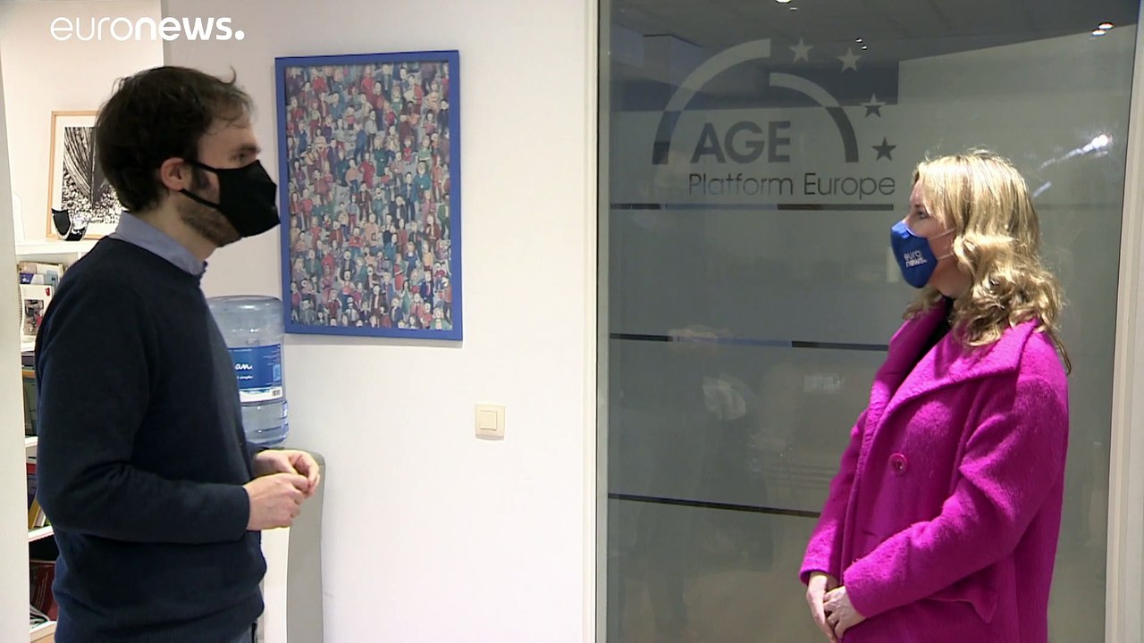 Wie die Angst vor Covid bei Älteren ausgenutzt wird