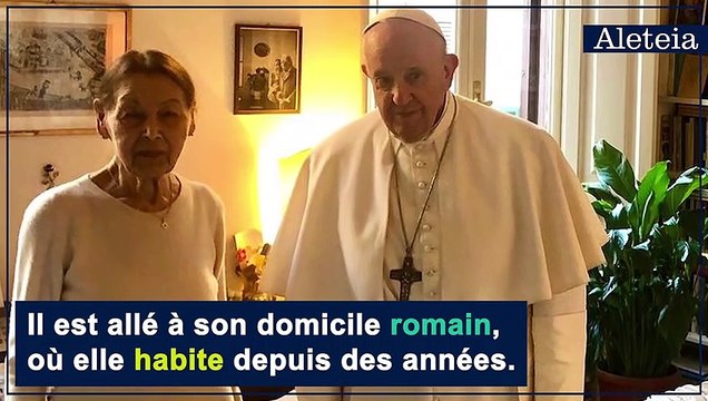 Le pape François rencontre une rescapée d'Auschwitz